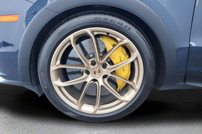 2024 Porsche Cayenne Coupe Turbo GT