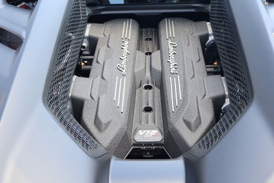 2025 Lamborghini Revuelto Coupe