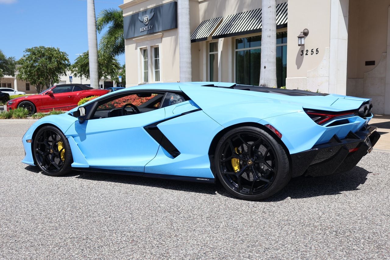 2025 Lamborghini Revuelto Coupe