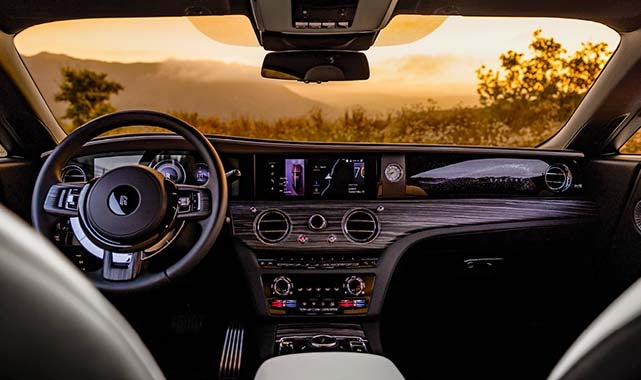 Bespoke Instrument Dials and Eleanor Spectre introduces SPIRIT, with Bespoke Instrument Dials and Eleanor, your intelligent personal assistant.