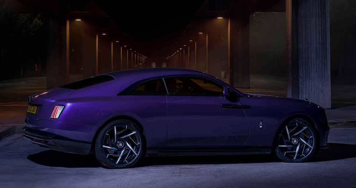 Profile Rolls-Royce Black Badge Spectre